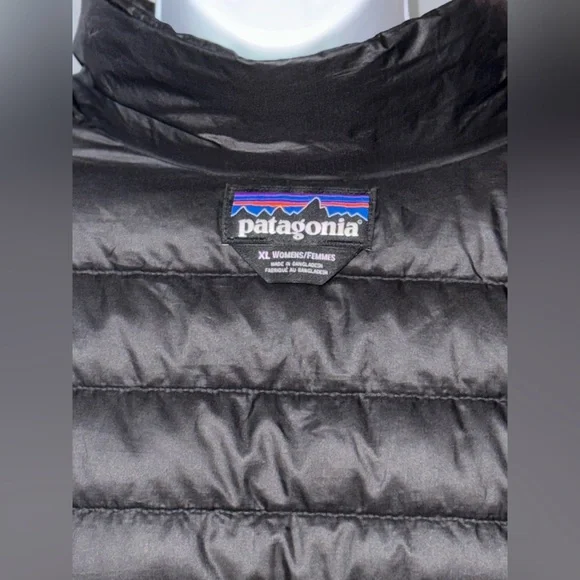Womens Size Extra Large (XL) Patagonia Down Sweater Puffer Black Full Zip Jacket - Picture 3 of 3